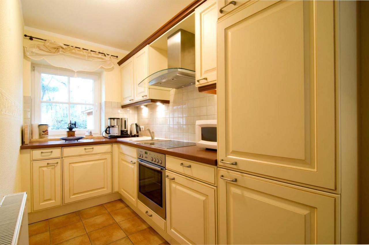 Ferienhaus Zander Mit Sauna บอร์น ภายนอก รูปภาพ